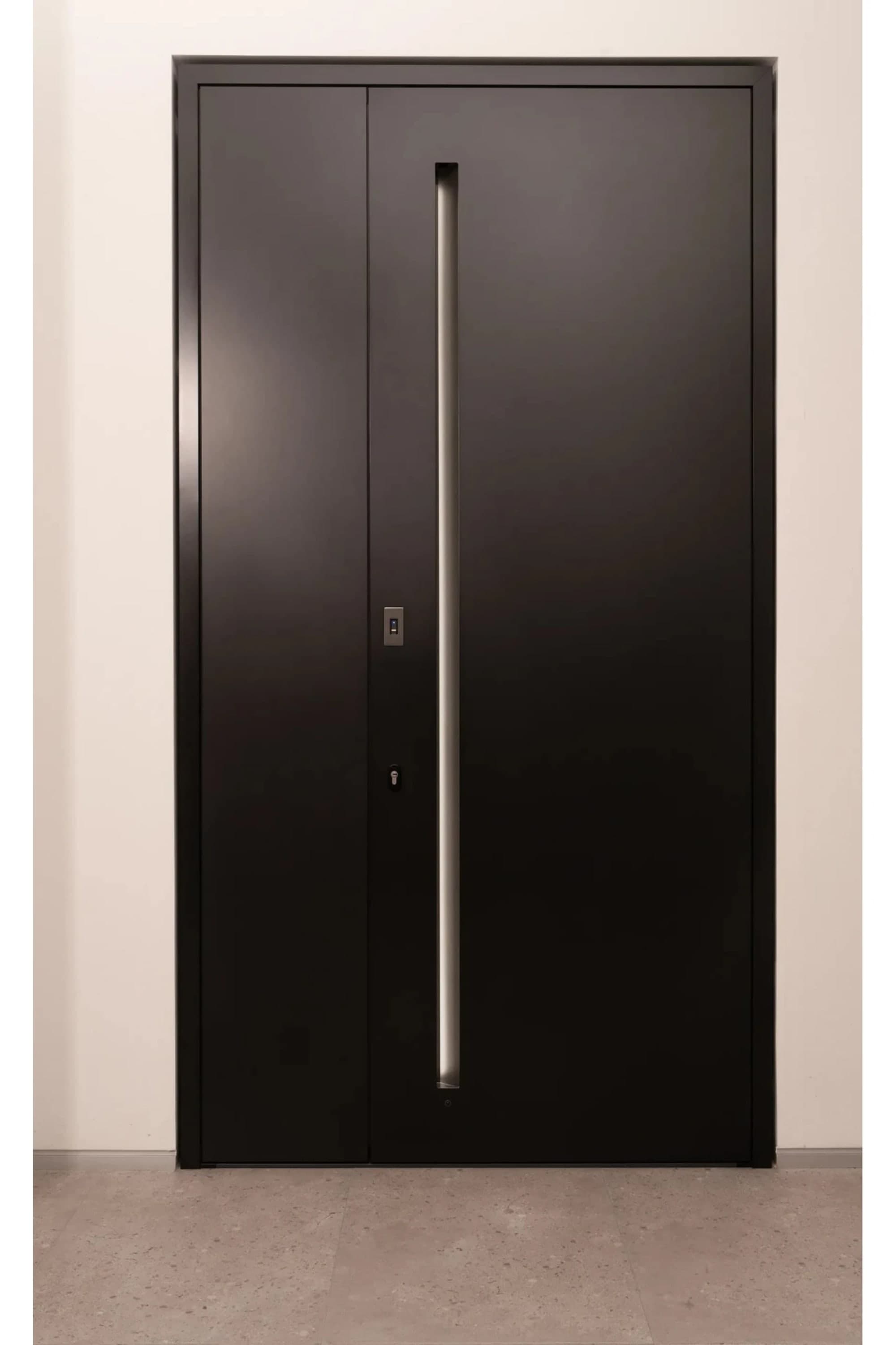 Exterior door 4